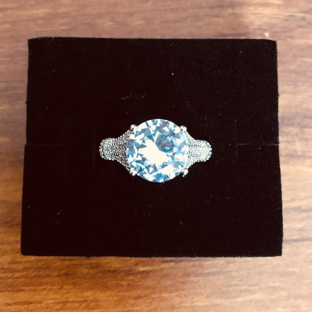 Crystal Ring
